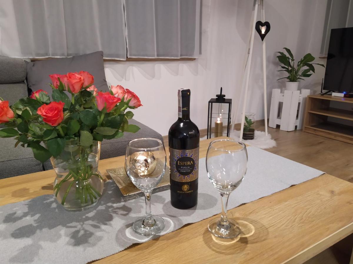 Apartament KAOLA Jelenia Gora Bagian luar foto